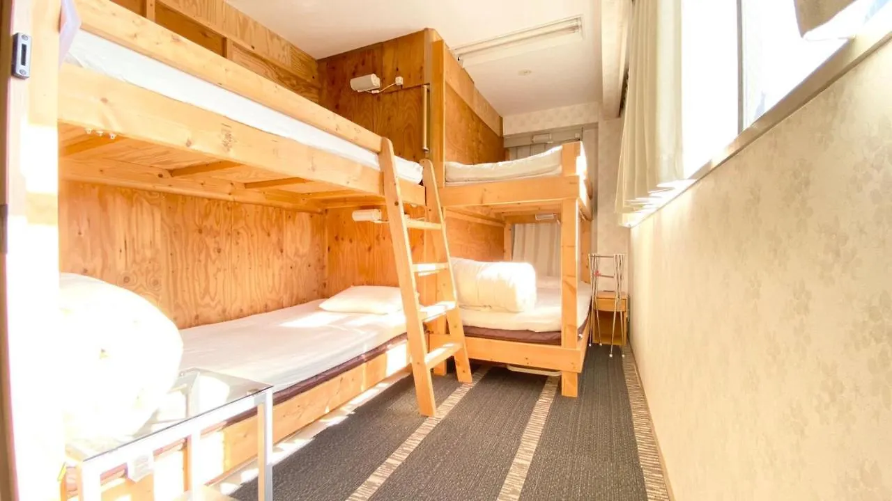 Guest House B'S Five Osaka 0*,  Japan