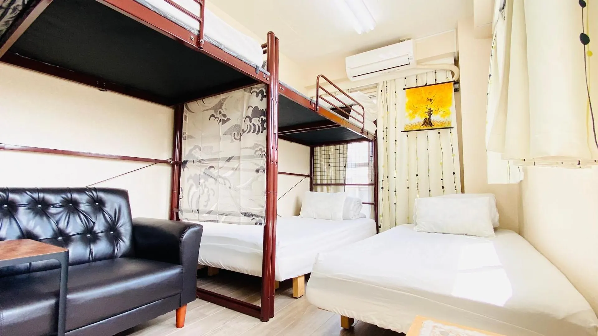 Guest House B'S Five Osaka Hostel